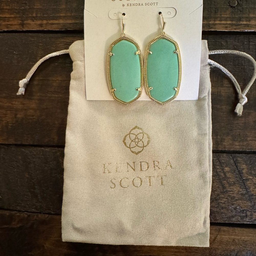 Kendra Scott-Danielle earrings-Gold/Mint